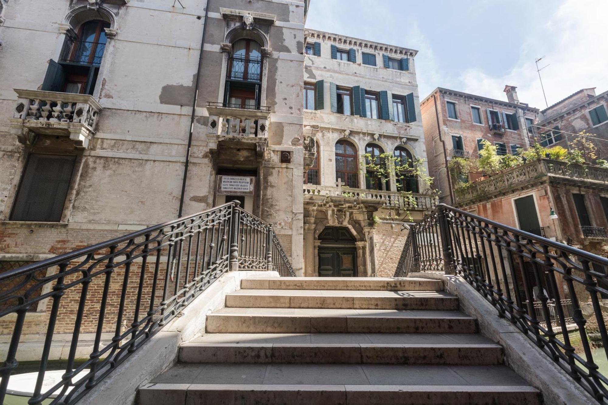 Foresteria Valdese Venezia Bagian luar foto