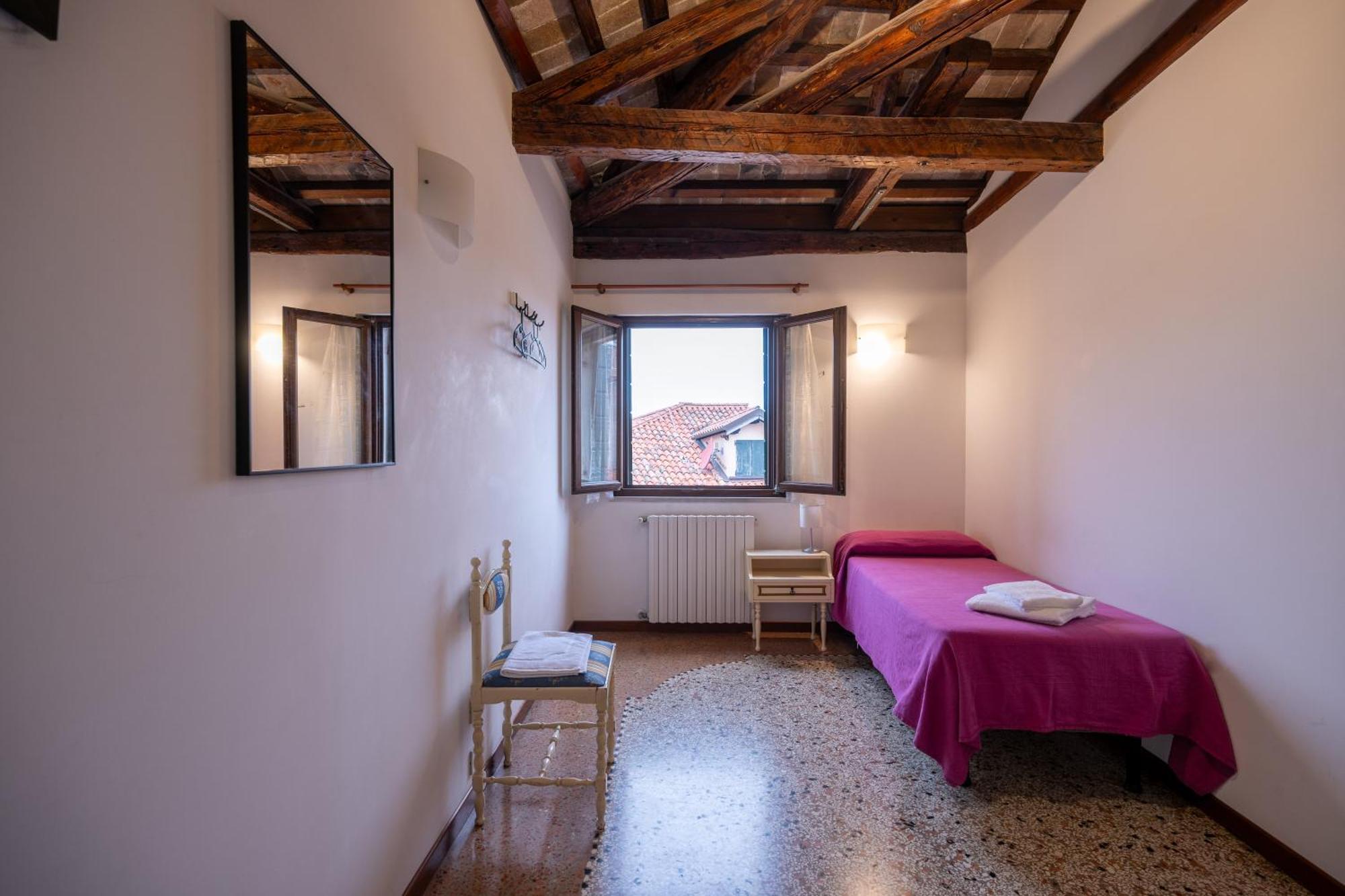 Foresteria Valdese Venezia Bagian luar foto